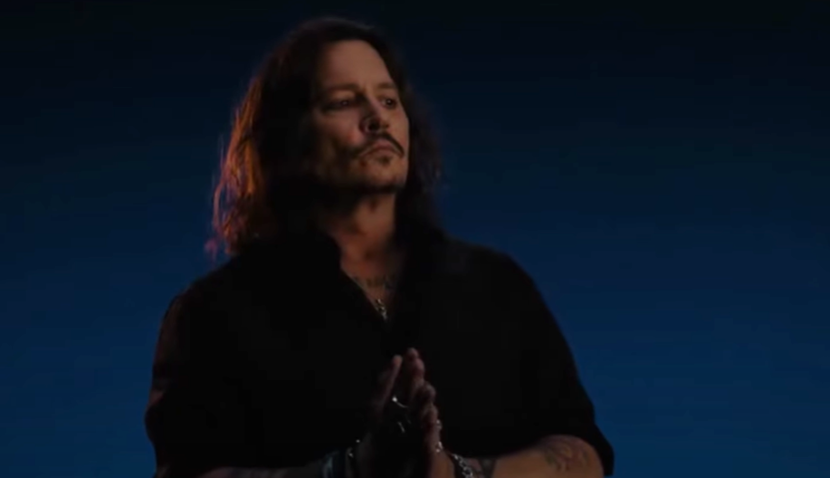 Johnny Depp ezzel tényleg visszatért, az új reklámszerződéssel 20 millió dollár üthette a markát (videó)