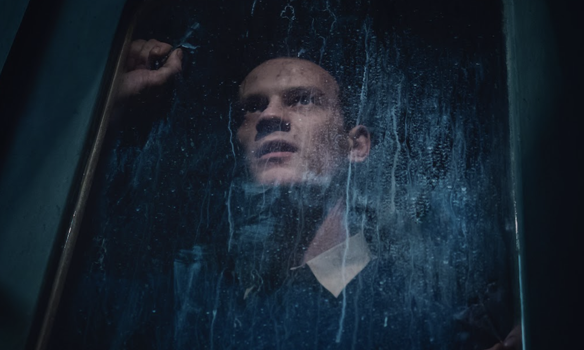 Csavaros magyar pszichothriller érkezik a mozikba, itt a Mesterjátszma előzetese