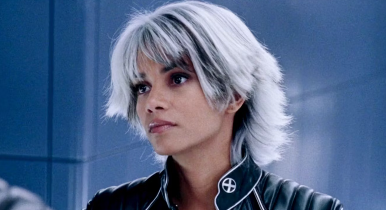 Át akarták verni Halle Berryt, ezért hátrált ki a rendező az X-Men film mögül Át akarták verni Halle Berryt, ezért hátrált ki a rendező az X-Men film mögül