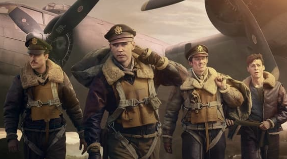 Felejtsd el a Top Gun 2-t, előzetest kapott Spielberg 2. világháborús repülős sorozata, A levegő urai az Elvis sztárjával Felejtsd el a Top Gun 2-t, előzetest kapott Spielberg 2. világháborús repülős sorozata, A levegő urai az Elvis sztárjával