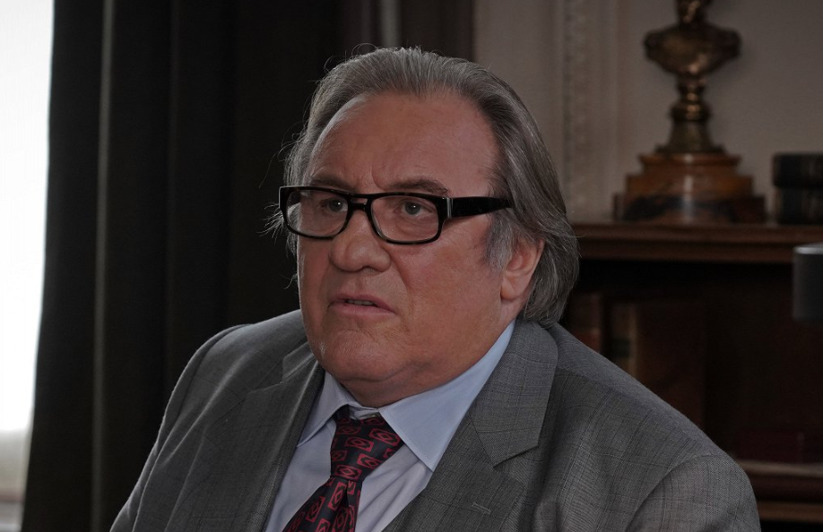 Több tucat francia híresség vette védelmébe a nemi erőszakkal vádolt Gérard Depardieu-t Több tucat francia híresség vette védelmébe a nemi erőszakkal vádolt Gérard Depardieu-t