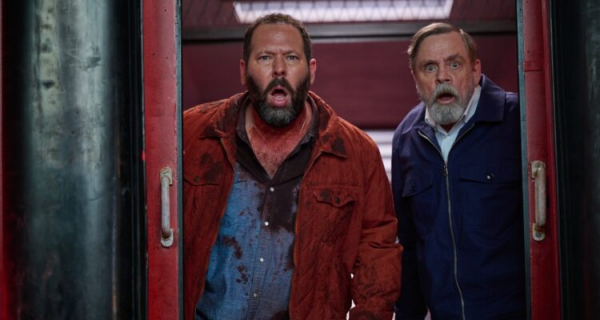 Ide vele: Korhatáros, eszelős akció-vígjáték Mark Hamillel, itt a The Machine előzetese Ide vele: Korhatáros, eszelős akció-vígjáték Mark Hamillel, itt a The Machine előzetese