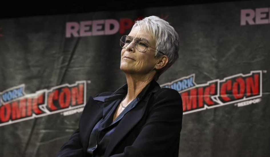 Jamie Lee Curtis a világ szeme láttára csókolta szájon Michelle Yeoh-t (videó) Jamie Lee Curtis a világ szeme láttára csókolta szájon Michelle Yeoh-t (videó)
