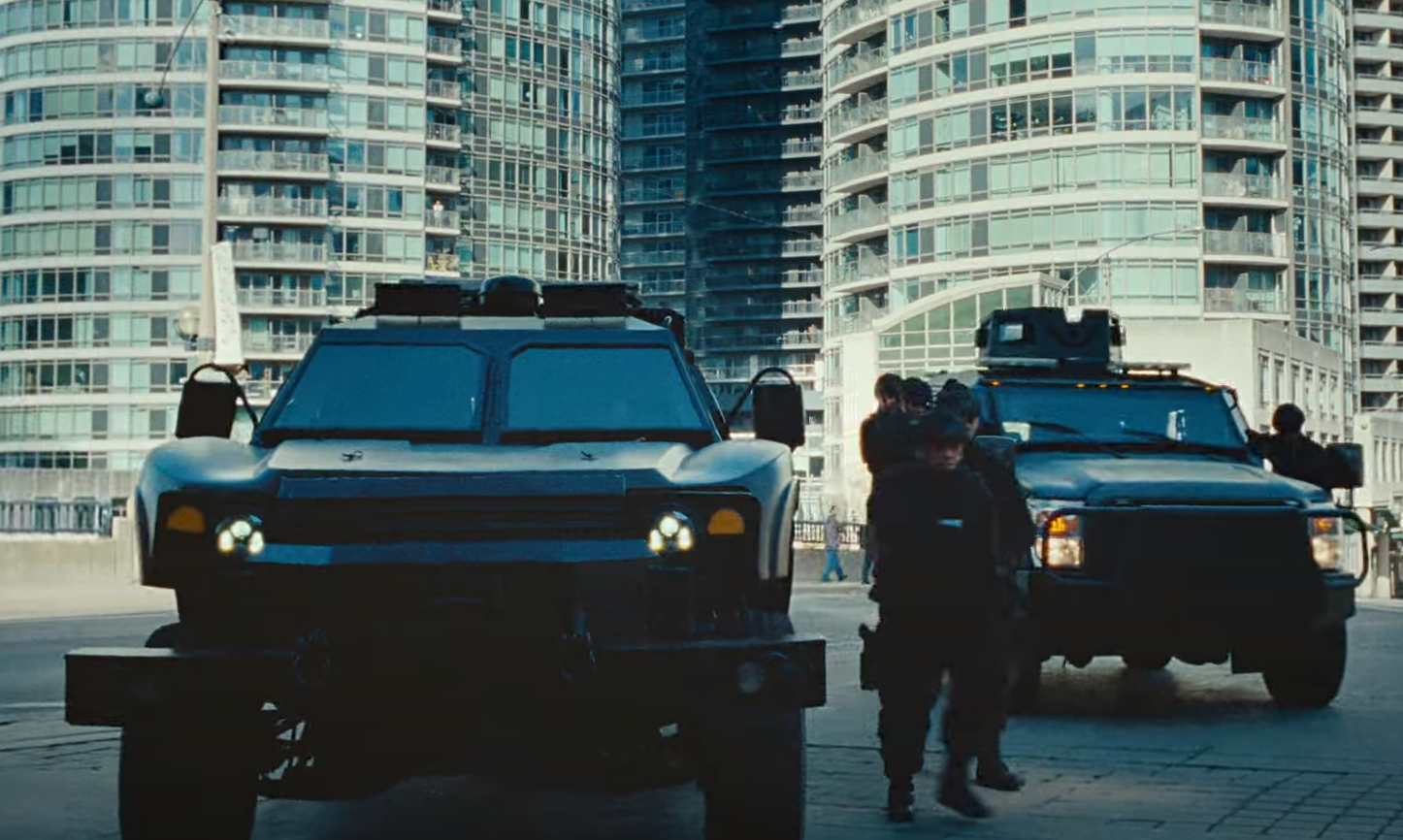 Előzetest kapott M. Night Shyamalan hátborzongató új thrillere, már idén nyáron jön a Trap