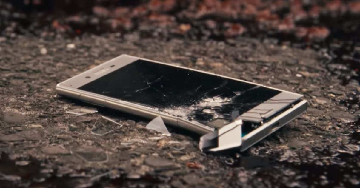 Mától a Netflixen: Szélhámosok és rendőrök feszülnek egymásnak az új krimi-thriller sorozatban