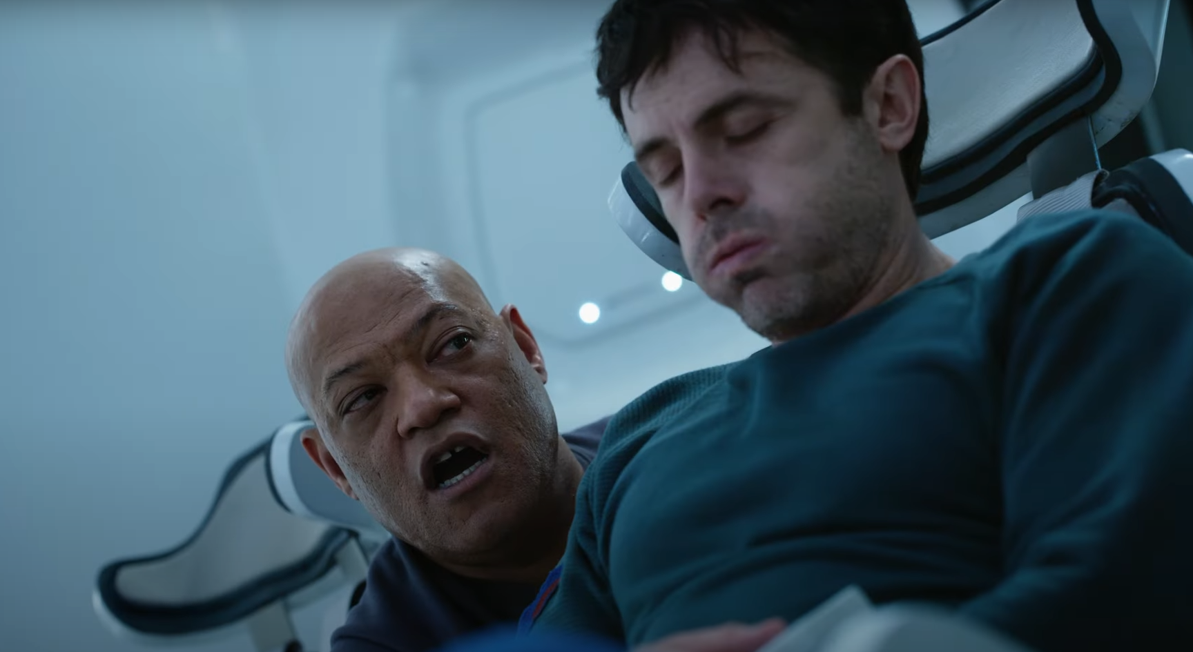 Új sci-fi thrillerrel jön Laurence Fishburne és Casey Affleck, előzetest kapott az 1408 rendezőjének filmje, a Slingshot Új sci-fi thrillerrel jön Laurence Fishburne és Casey Affleck, előzetest kapott az 1408 rendezőjének filmje, a Slingshot