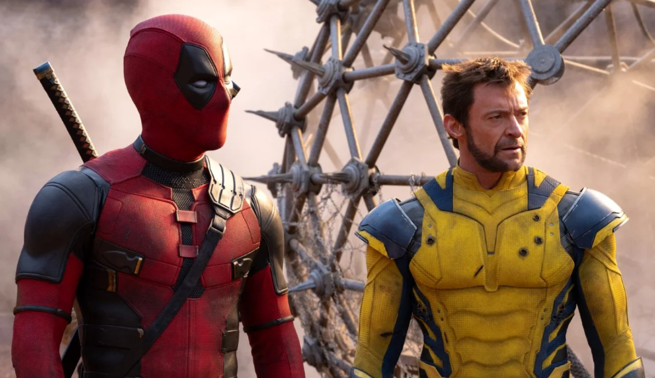 Deadpool & Rozsomák: Ryan Reynolds megosztott egy csokor forgatási fotót, rajtuk a film legnagyobb cameóját hozó színésszel Deadpool & Rozsomák: Ryan Reynolds megosztott egy csokor forgatási fotót, rajtuk a film legnagyobb cameóját hozó színésszel