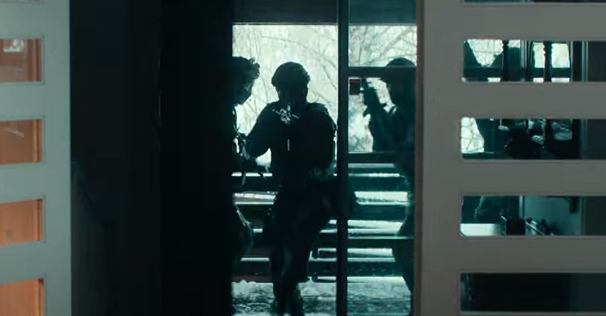 Már novemberben a SkyShowtime-on: Ezt az új, sötét thriller sorozatot nem érdemes kihagyni, itt az előzetes Már novemberben a SkyShowtime-on: Ezt az új, sötét thriller sorozatot nem érdemes kihagyni, itt az előzetes