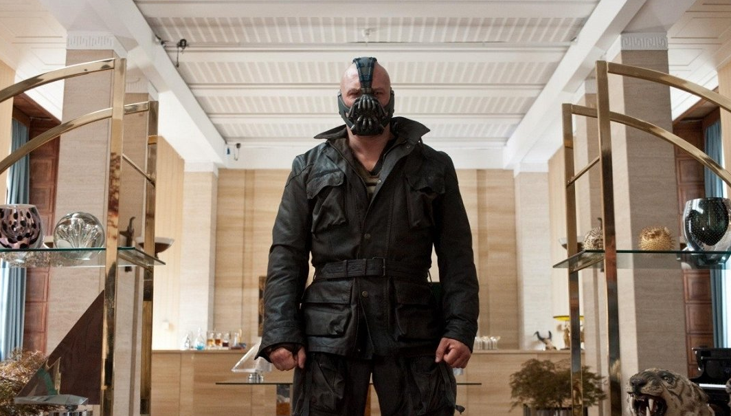 Új filmet fejleszt a DC Batman ikonikus ellenfeleivel, köztük Bane-nel a középpontban!