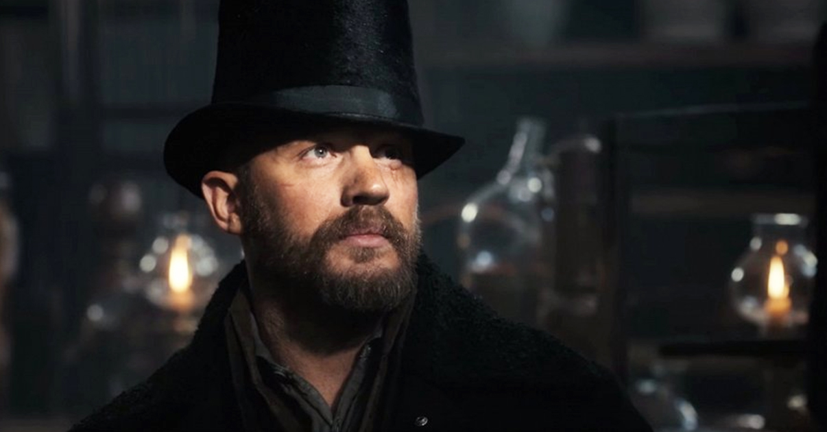 Így néz majd ki Tom Hardy Guy Ritchie új sorozatában (képek)