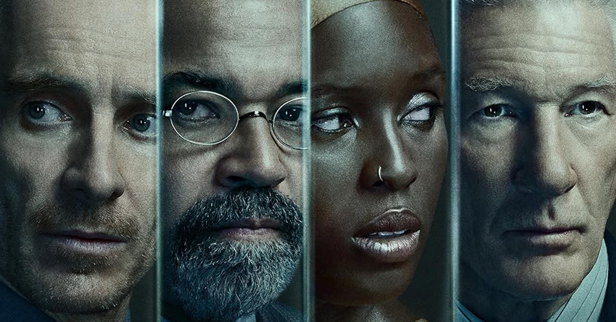 Olyan jól kezdett Fassbender és Richard Gere kémthriller sorozata, hogy máris megújították a 2. évadra 