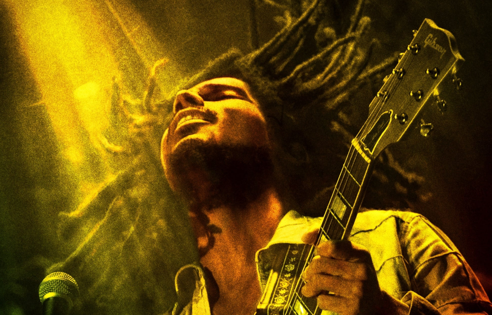 Játssz és NYERJ páros mozijegyet az év zenés filmjére, a Bob Marley: One Love-ra!