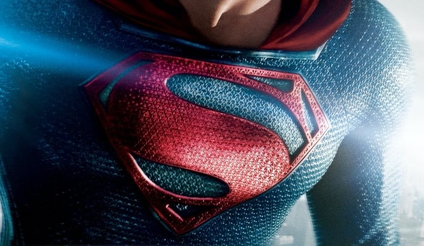 Itt az DC új Superman-filmjének teljes stábfotója, rajta a film sztárjaival