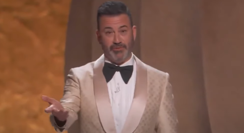 Élőben szólt vissza Jimmy Kimmel az Oscar-gálán Donald Trumpnak (videó) Élőben szólt vissza Jimmy Kimmel az Oscar-gálán Donald Trumpnak (videó)