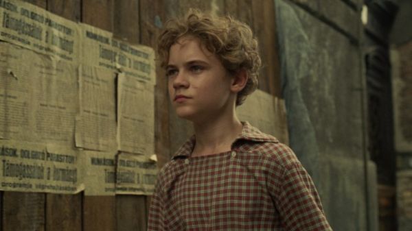 Új filmmel jön az Oscar-díjas magyar rendező, előzetest kapott az Árva