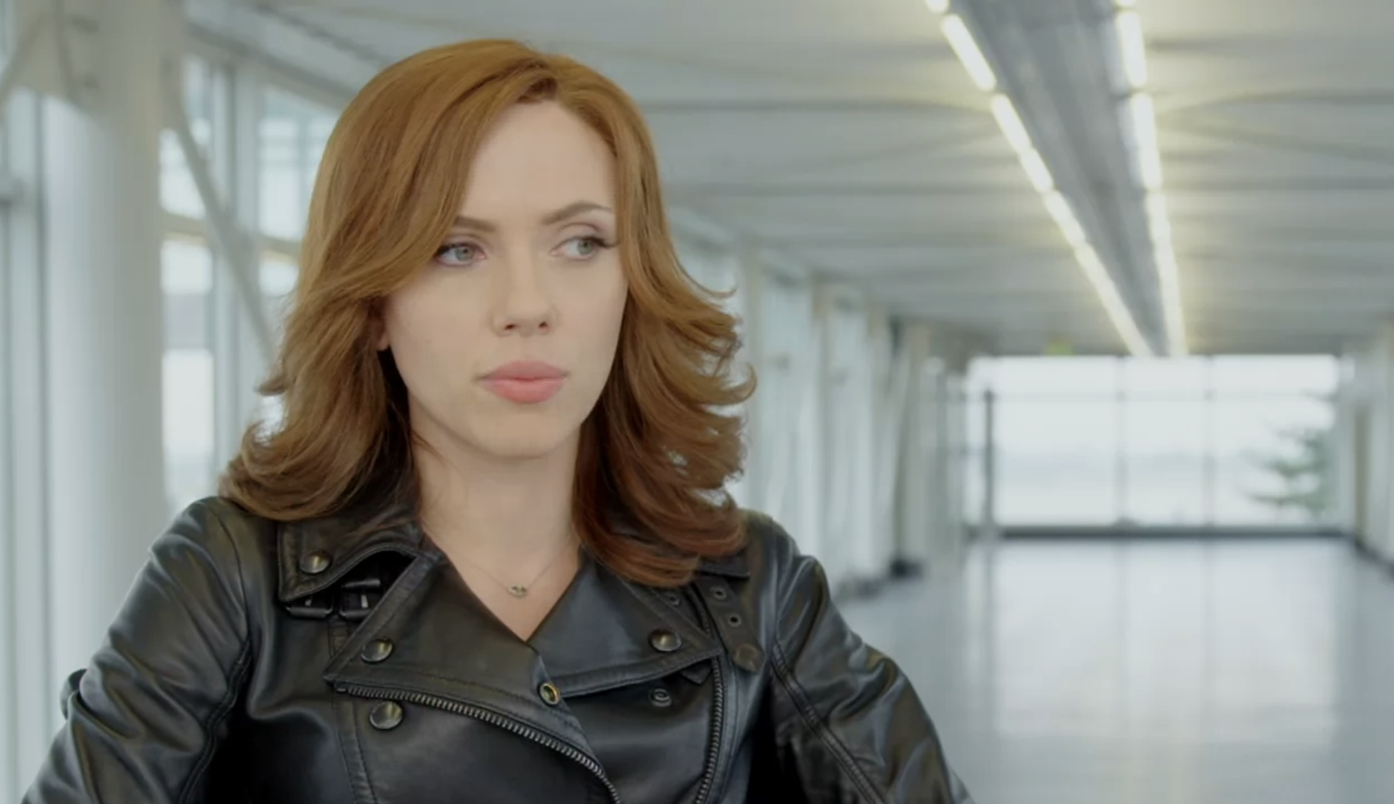 5 perces álló ovációval ünnepelték Scarlett Johansson rendezését Cannes-ban 5 perces álló ovációval ünnepelték Scarlett Johansson rendezését Cannes-ban