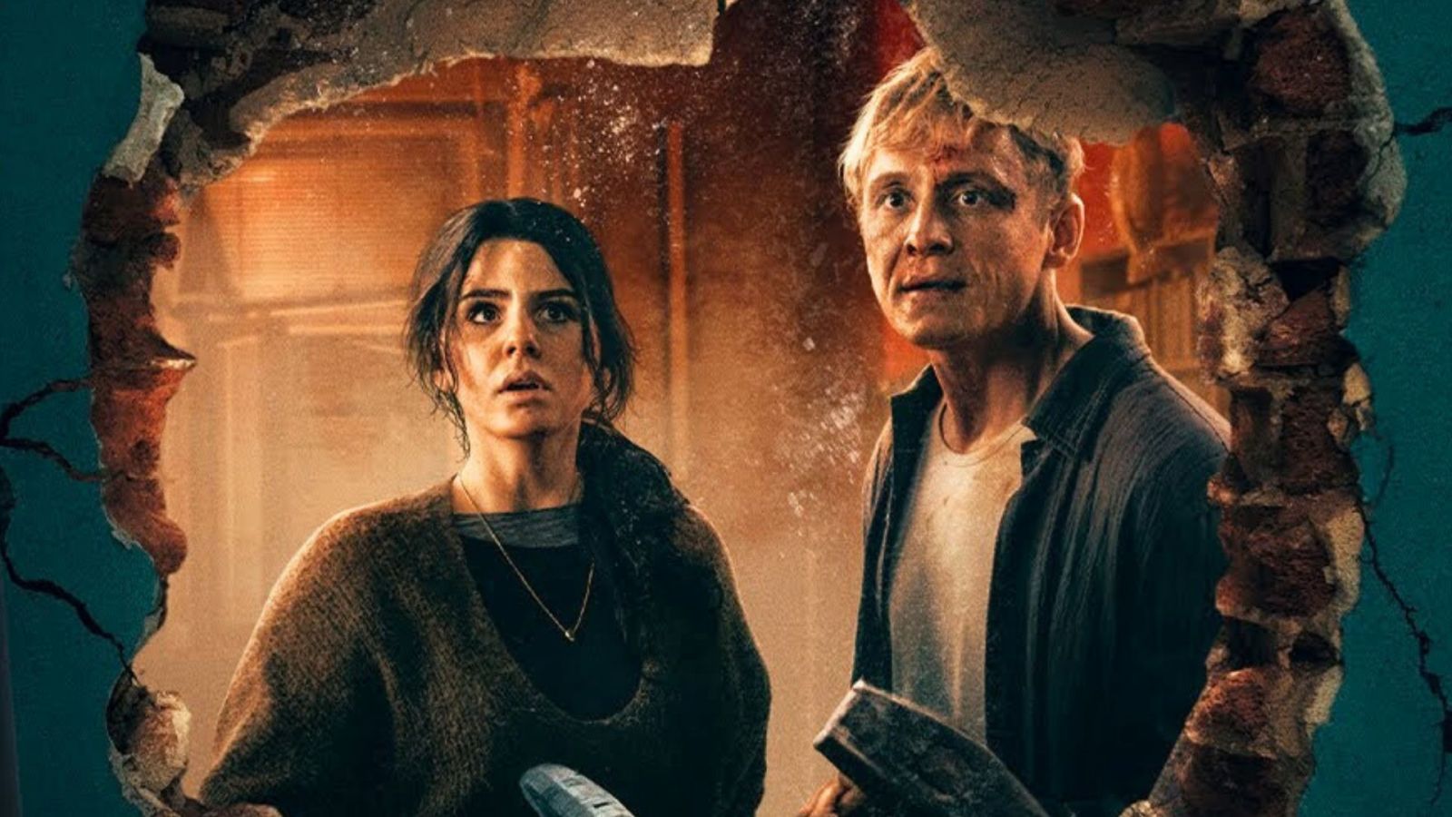 Már júliusban a Netflixen: Ez a thriller lehet a hónap nagy dobása, előzetest kapott A téglafal Már júliusban a Netflixen: Ez a thriller lehet a hónap nagy dobása, előzetest kapott A téglafal