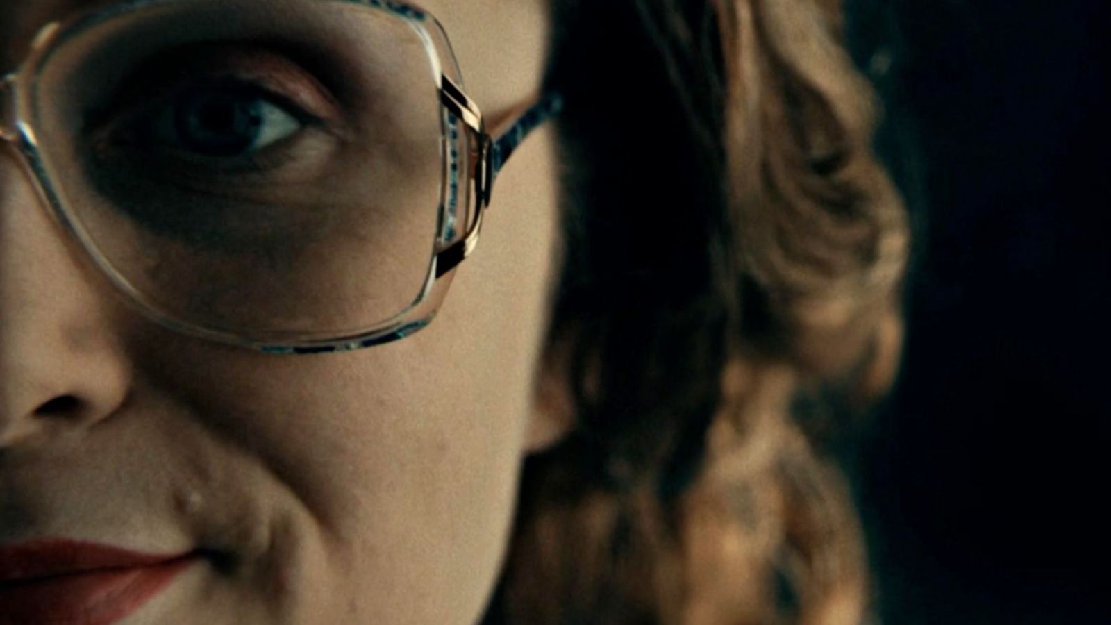 Mától streamingen: Az igazi Fekete Özvegy rémálomba illő, megdöbbentő története az új sorozatban