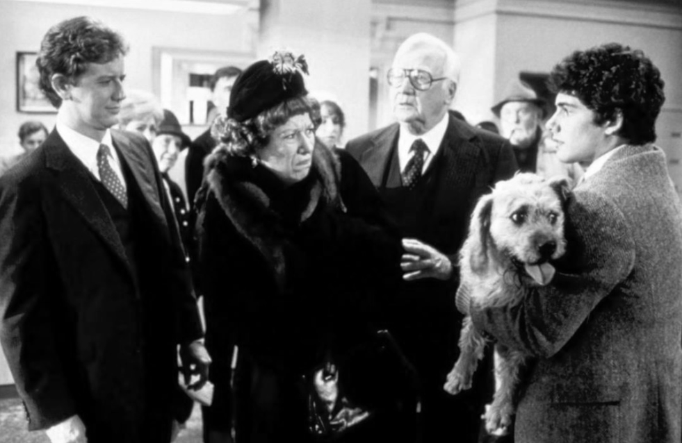 Meghalt a Szörnyecskék színésznője, Polly Holliday Meghalt a Szörnyecskék színésznője, Polly Holliday