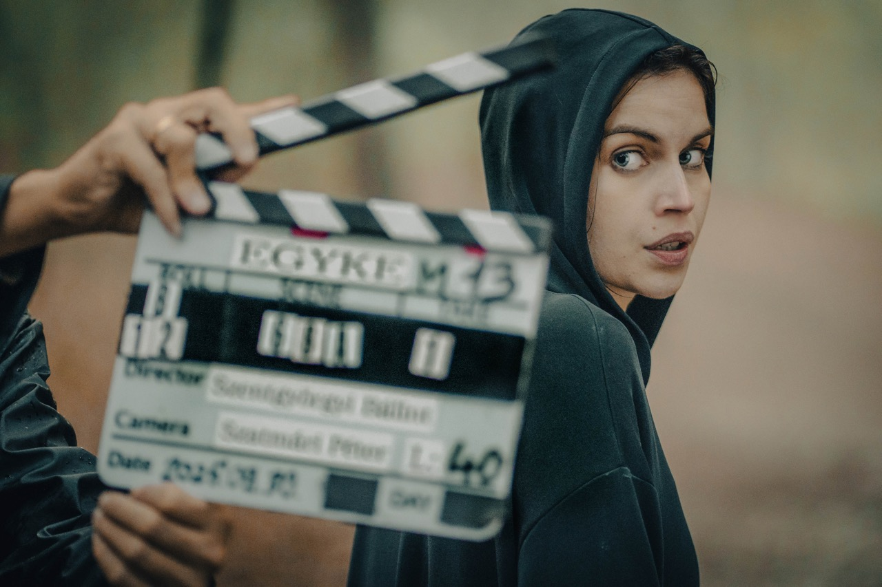 Szász Júliával jön A besúgó rendezőjének első mozifilmje