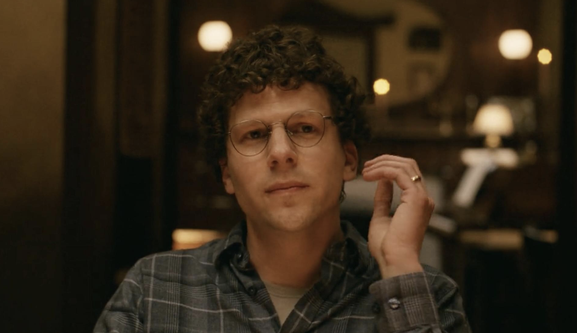 Új filmje Oscar-sikere után felvette a lengyel állampolgárságot Jesse Eisenberg Új filmje Oscar-sikere után felvette a lengyel állampolgárságot Jesse Eisenberg