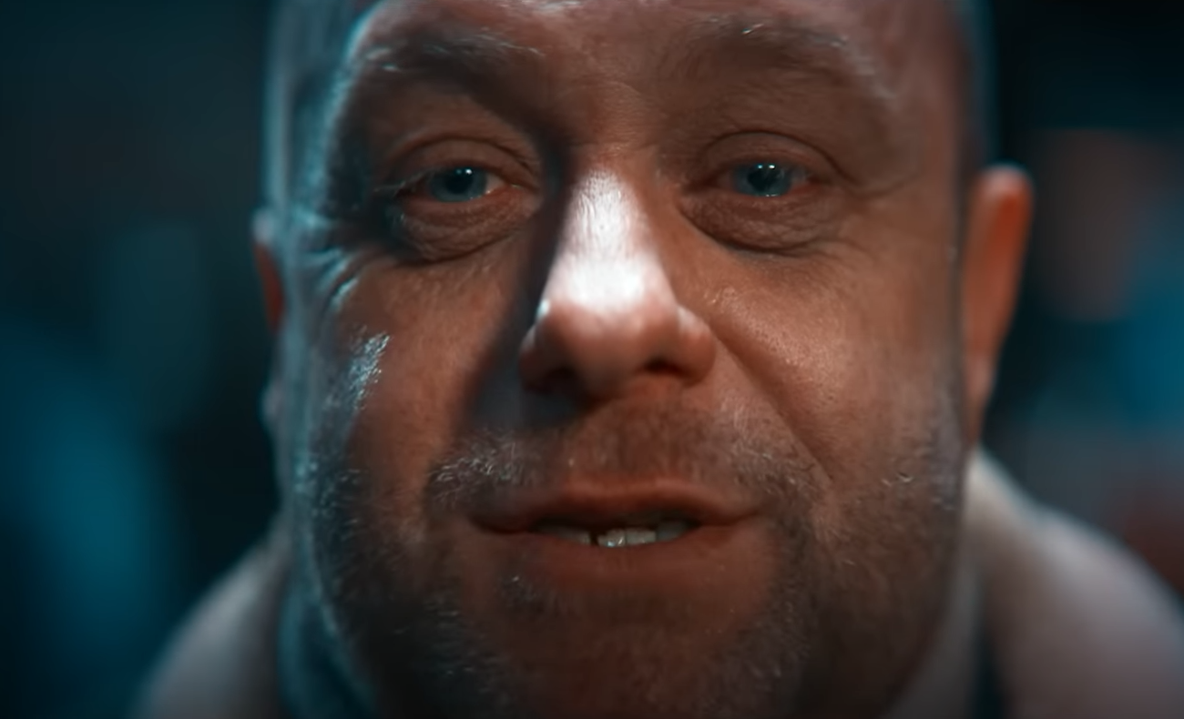 Már áprilisban a Netflixen: Végre előzetest kapott ​Guy Ritchie true crime dokusorozata, a Londoni gyémántrablás