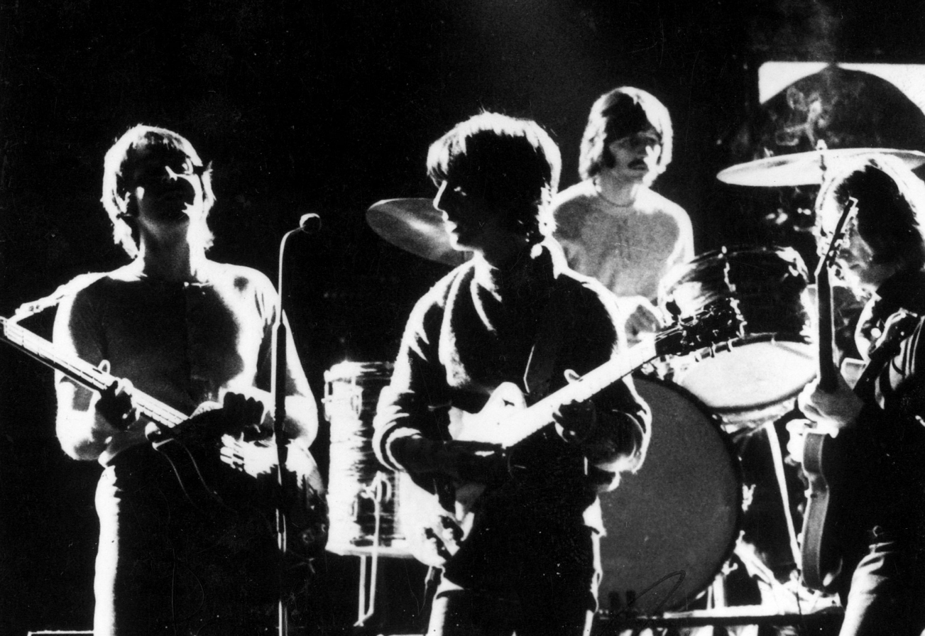 Ugyanabban a hónapban kerül a mozikba a James Bond: Skyfall rendezőjének mind a 4 Beatles-filmje Ugyanabban a hónapban kerül a mozikba a James Bond: Skyfall rendezőjének mind a 4 Beatles-filmje