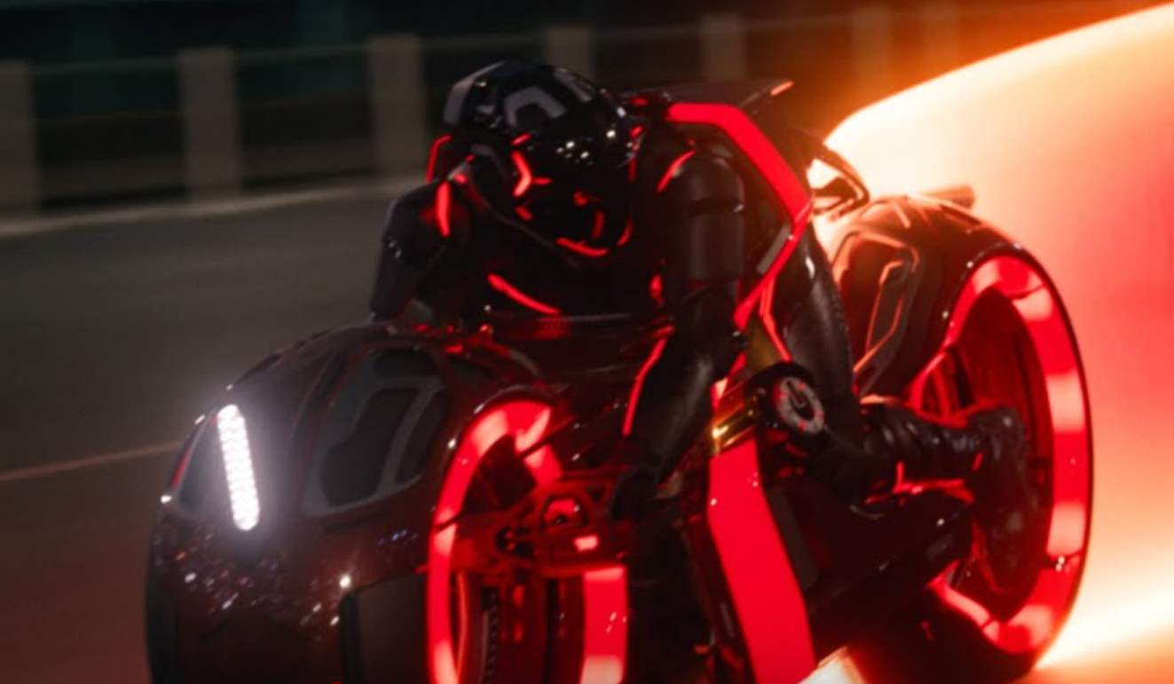 Végre itt a Tron: Ares első előzetese, benne Jared Letóval