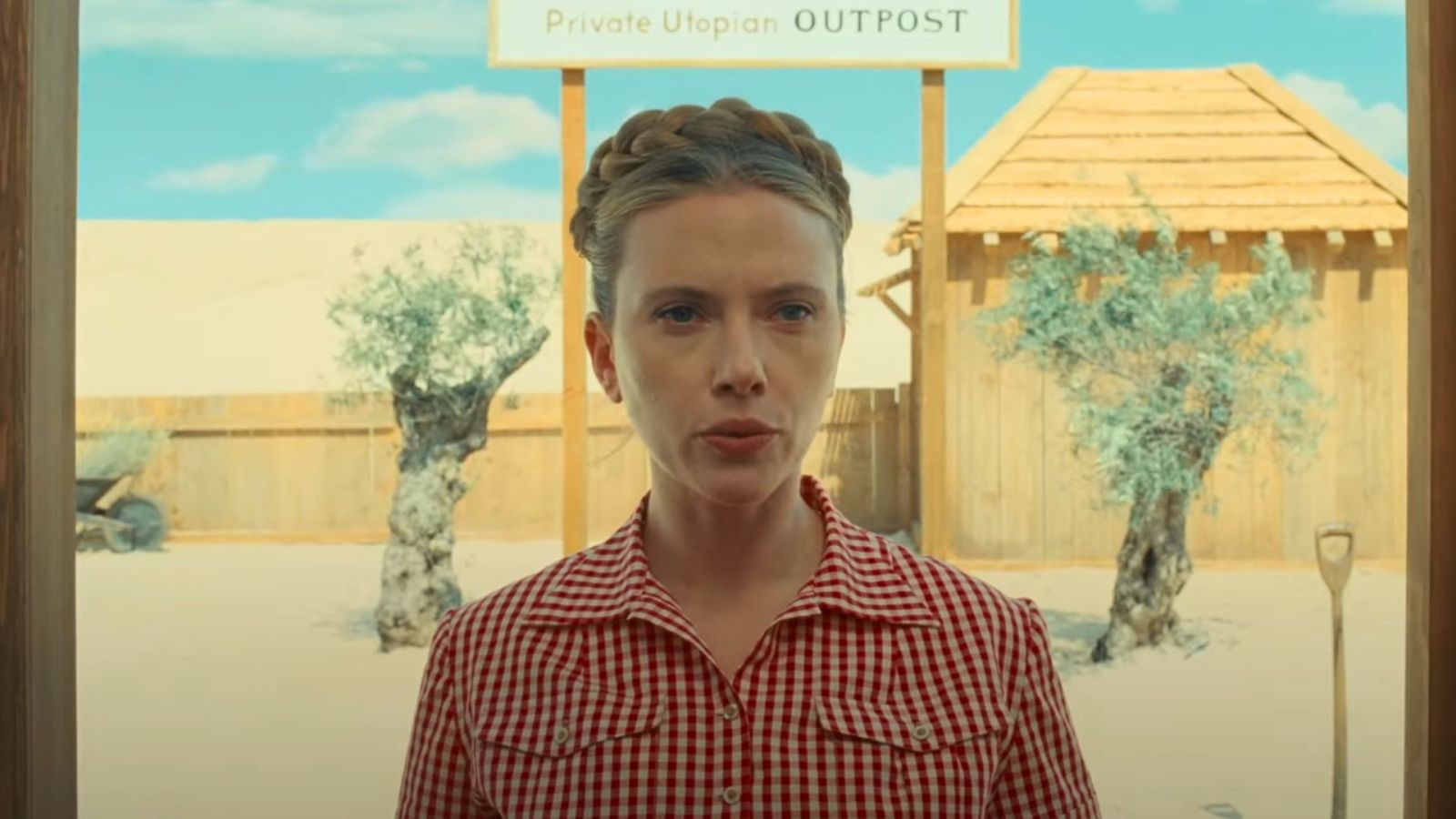 Óriási sztárparádéval jön Wes Anderson új filmje, előzetest kapott A főníciai séma