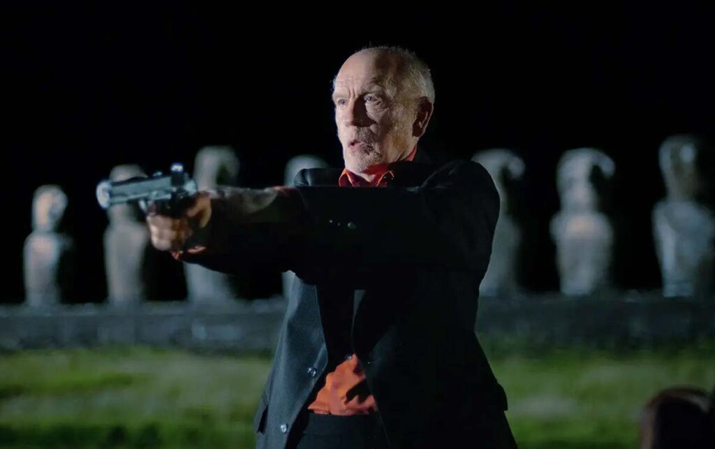 A káosz szigete: Martin McDonagh a Húsvét-szigetre küldi Sam Rockwellt és John Malkovichot