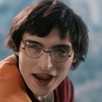 Még Jason Momoa is feltűnik a Stranger Things sztárjainak Harry Potter-paródiájában (videó) Kép