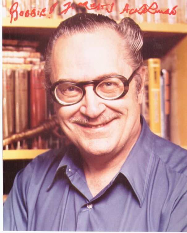 Forrest J Ackerman Filmek, képek, díjak Személyiség adatlap Mafab.hu