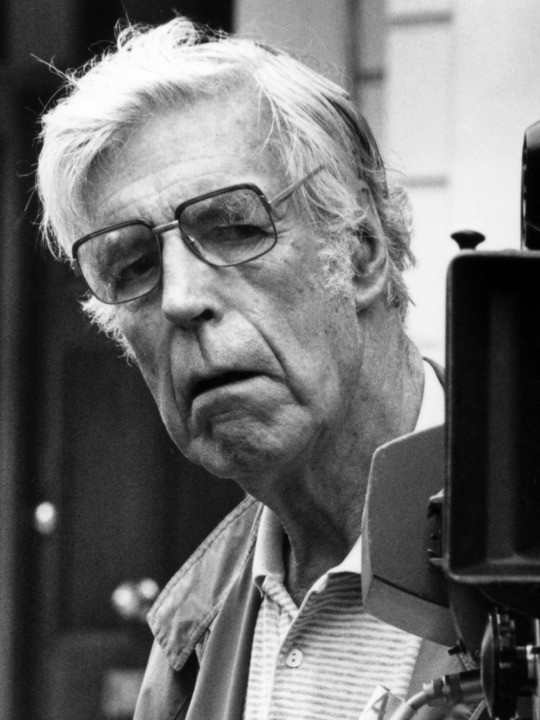 профессия режиссер постановщик кино. режиссер лоуч. режиссер. рон ховард американский кинорежиссёр. алан ричардсон психолог.