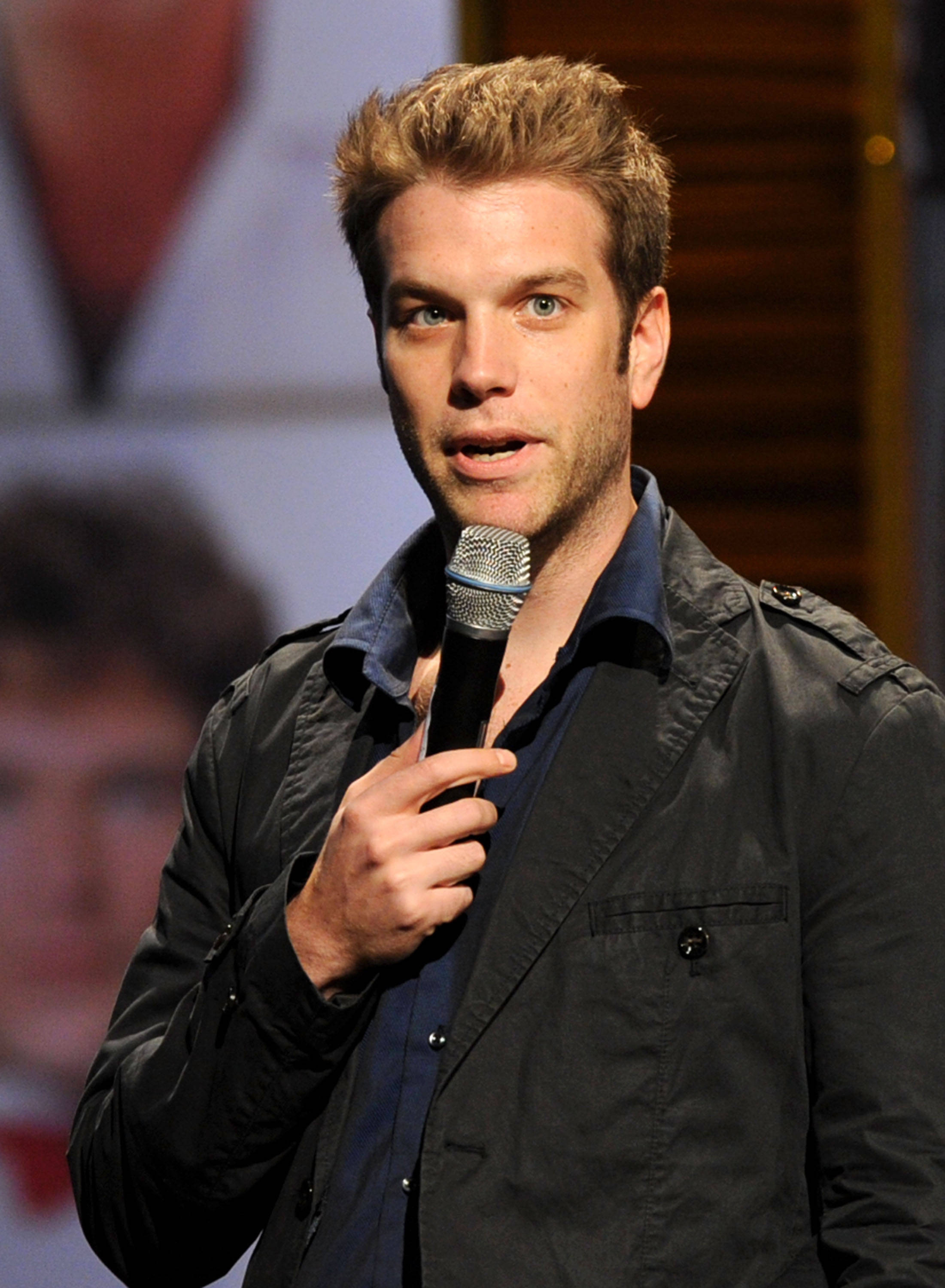 Anthony Jeselnik Filmek, képek, díjak Személyiség adatlap Mafab.hu
