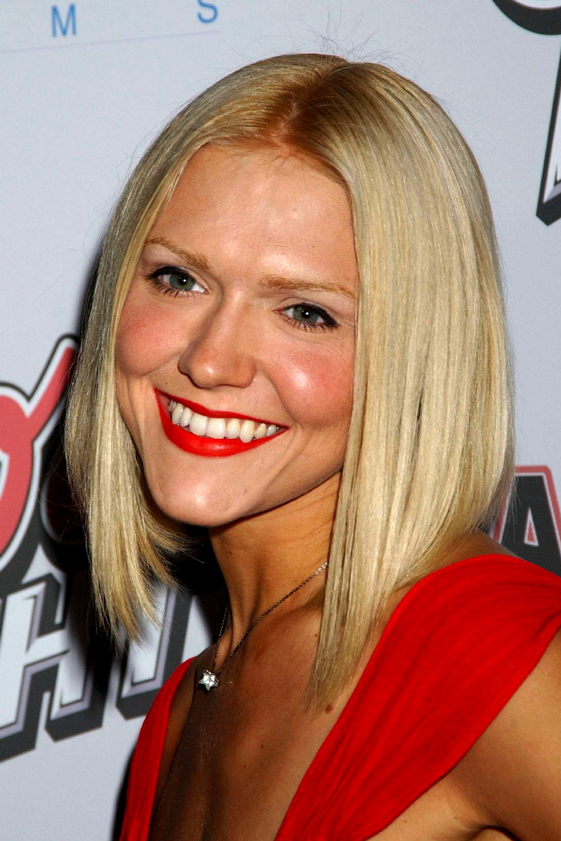 Dominique Swain Filmek, képek, díjak Személyiség adatlap Mafab.hu