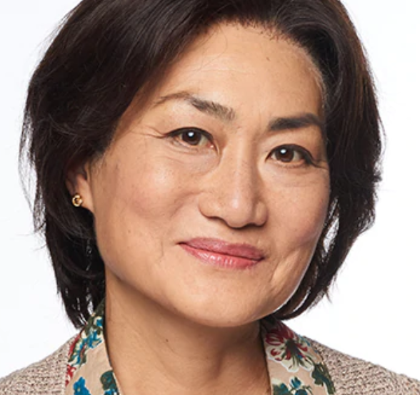 Jean Yoon Filmek, képek, díjak Személyiség adatlap Mafab.hu