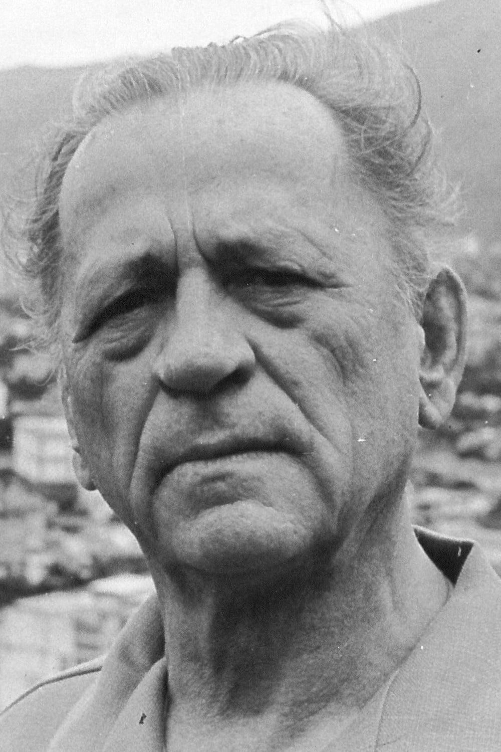 Henri Charrière Filmek, képek, díjak Személyiség adatlap Mafab.hu