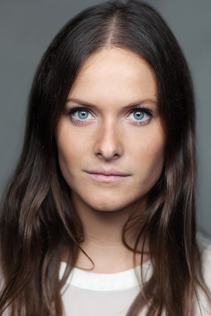 Lily Knight Filmek, képek, díjak Személyiség adatlap Mafab.hu