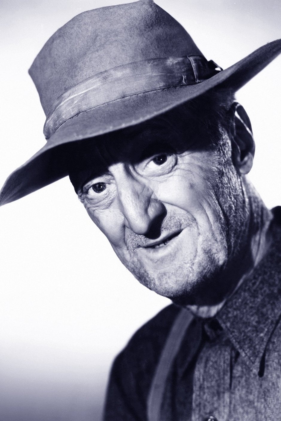 Burt Mustin Mafab.hu