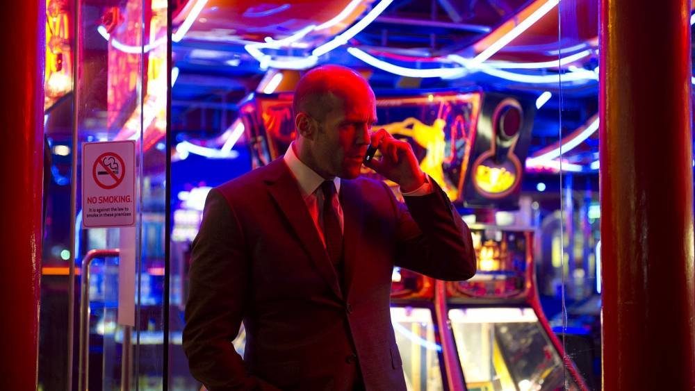 Az apáca és a kommandós egy nem tipikus Statham-akciófimben