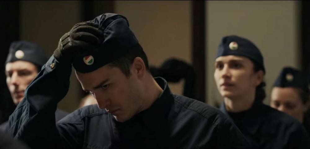 Egy adott szempontból nézve érdekes kísérlet a film