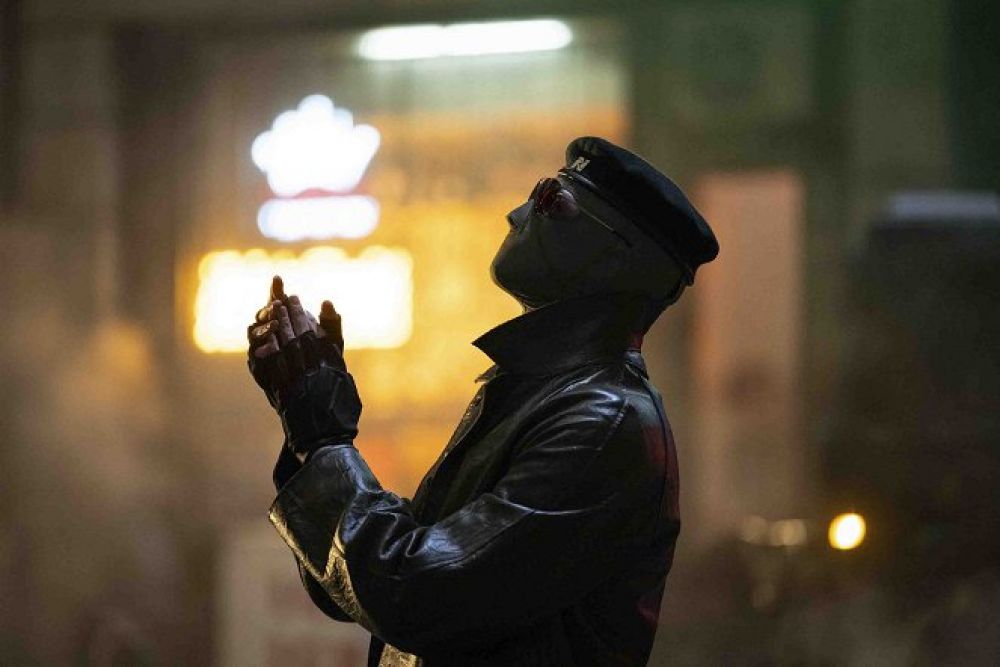 Menekülés az anarchiába