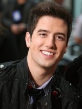 Logan Henderson