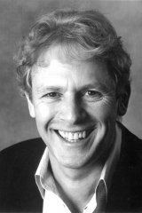 Paul Nicholas