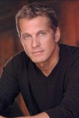 Patrick Fabian