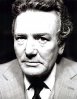 Albert Finney