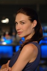 Claire Forlani