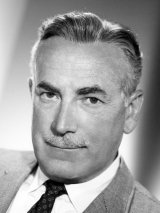 Raymond Bailey