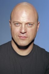 Michael Chiklis