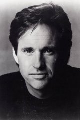 Robert Hays